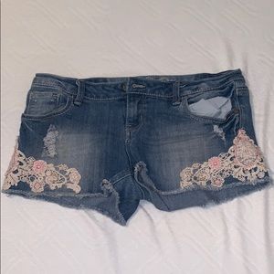 Vanilla Star jean shorts